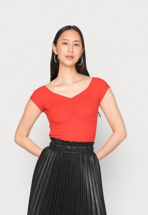 Anna Field Gathered Bust Romantic Top Basic T Shirt T-shirt Dam Röda | JVL-895713